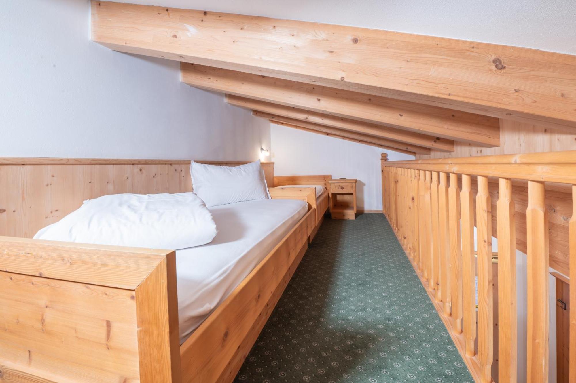 Ütia De Börz Otel San Martino in Badia Oda fotoğraf